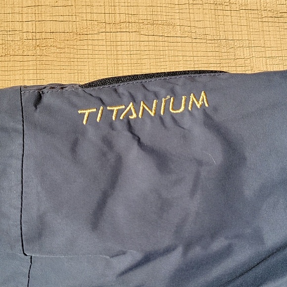 Columbia snow pants - Picture 2 of 6